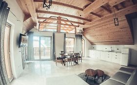 Alps Apartments